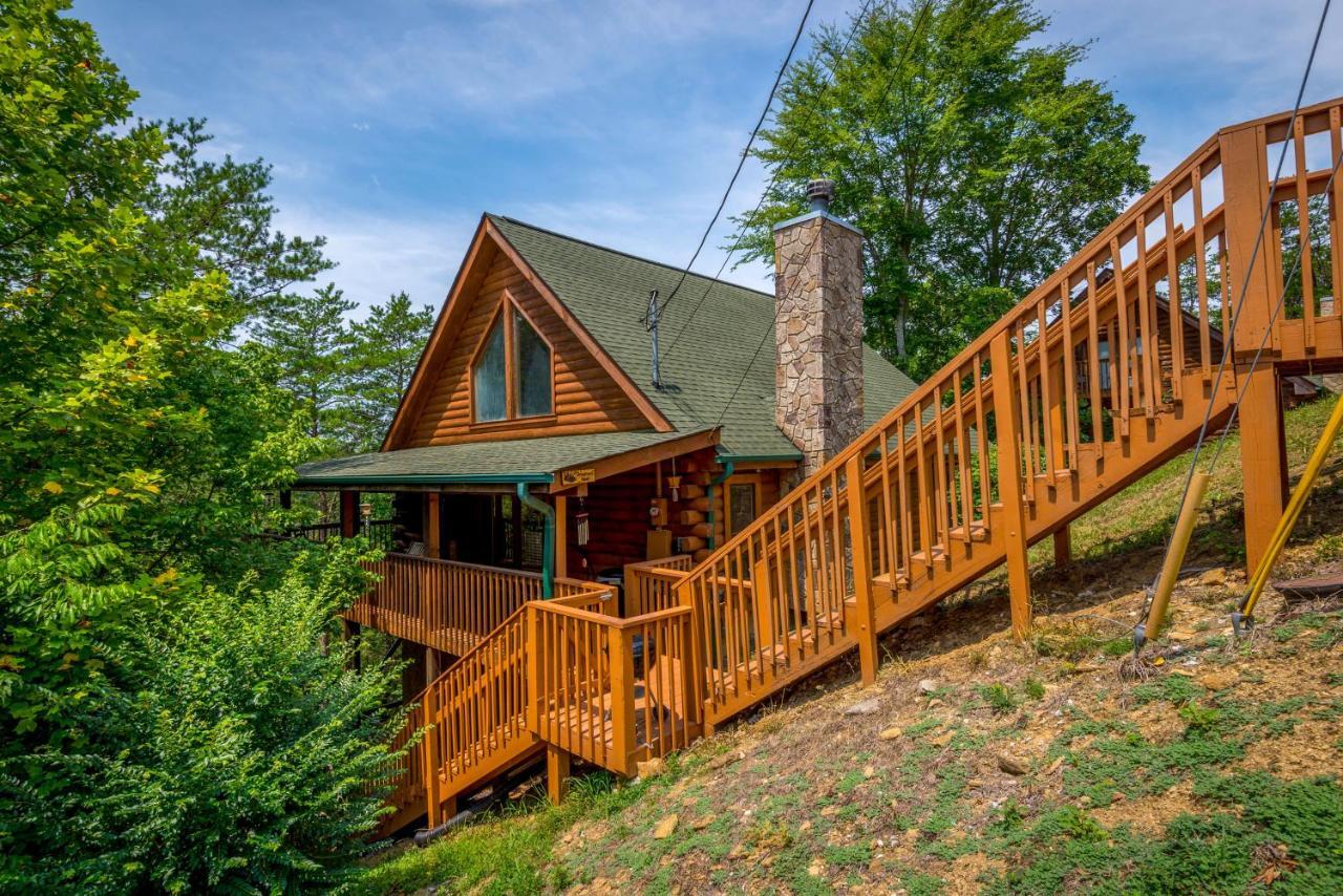 Inviting Sevierville Cabin With Deck And Hot Tub! Exterior foto